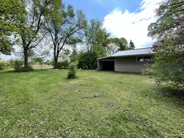 103 1st ST S, Grove City, MN 56243