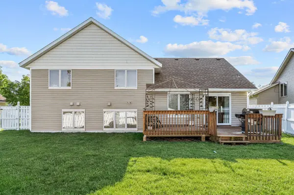 2012 Sunnyview LN, Northfield, MN 55057