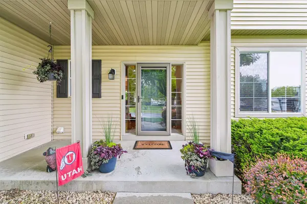 20685 Gemini TRL, Lakeville, MN 55044