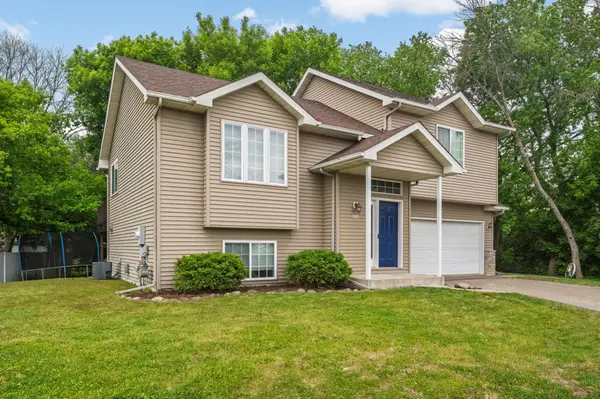 308 9th ST, Farmington, MN 55024