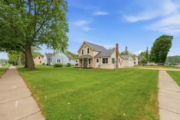 278 Chestnut ST NE, Mazeppa, MN 55956