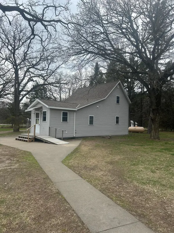 8338 Hillton RD, Royalton, MN 56373