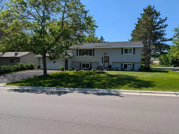 251 Highland ST W,  Annandale,  MN 55302