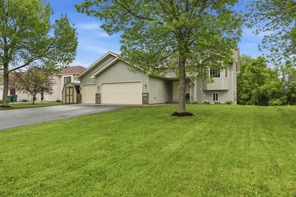12468 65th ST NE, Albertville, MN 55301