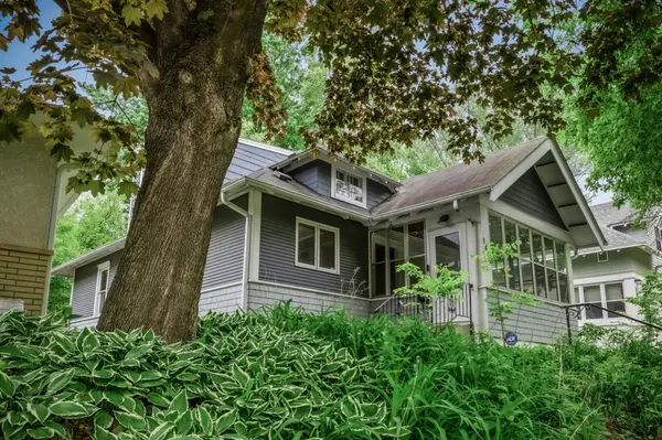 140 Fairview AVE S, Saint Paul, MN 55105