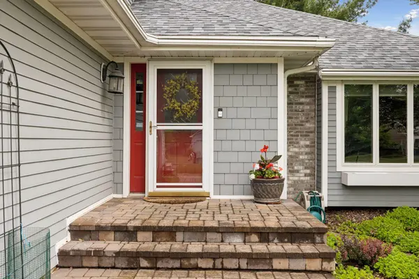 1705 Laurel AVE, Hudson, WI 54016