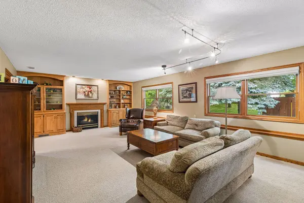 1705 Laurel AVE, Hudson, WI 54016