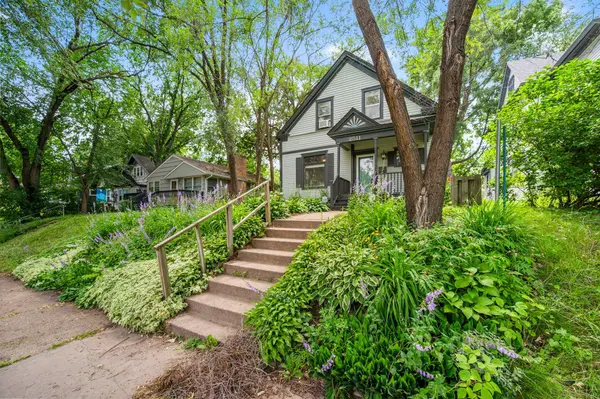 2511 Upton AVE N, Minneapolis, MN 55411
