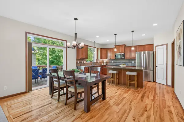3401 Mulberry Alcove, Woodbury, MN 55129