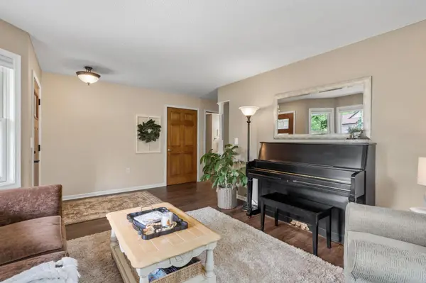 17149 Hayes AVE, Lakeville, MN 55044