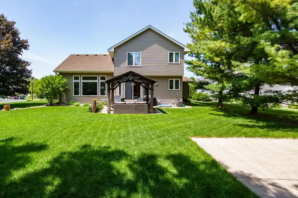4304 Gadwall CT, Eagan, MN 55122
