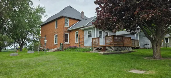 N17088 E Orchard LN, Galesville, WI 54630