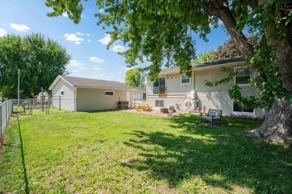 3640 8 1/2 ST NW, Rochester, MN 55901