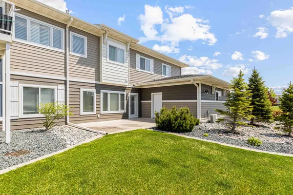 2970 Calico DR S #C, Fargo, ND 58104