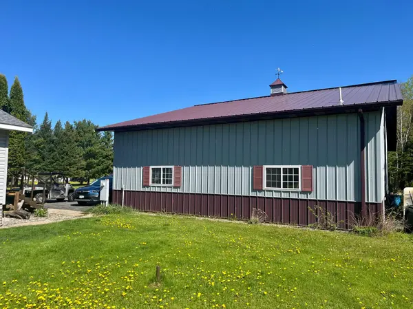 25573 Jolanne Ln, Trout Lake Twp, MN 55709