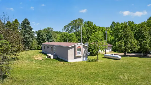 16122 627th ST, Kellogg, MN 55945