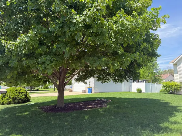 720 Richway LN SE, Owatonna, MN 55060