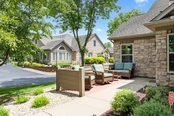 24129 Rivers Edge RD, Rogers, MN 55374