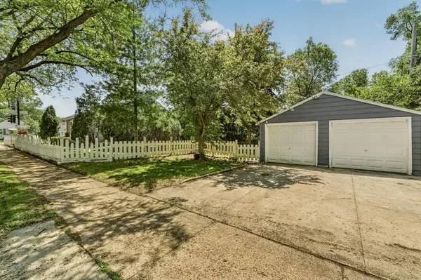 1006 10th ST NE, Rochester, MN 55906