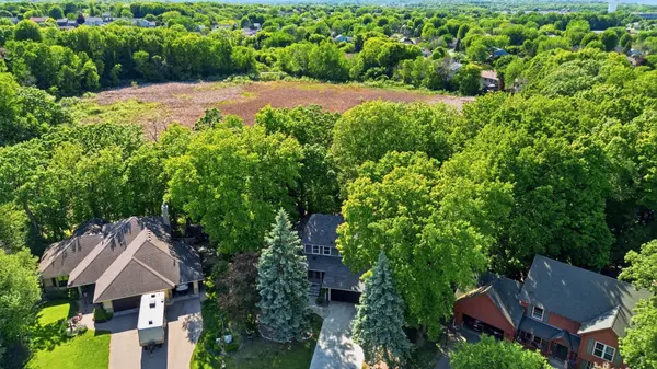 5311 S Park CIR, Savage, MN 55378