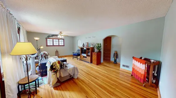 917 Valley AVE, Albert Lea, MN 56007