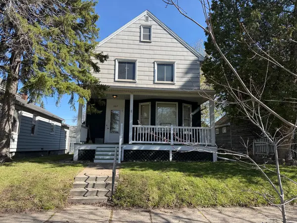 507 7th ST S, Virginia, MN 55792