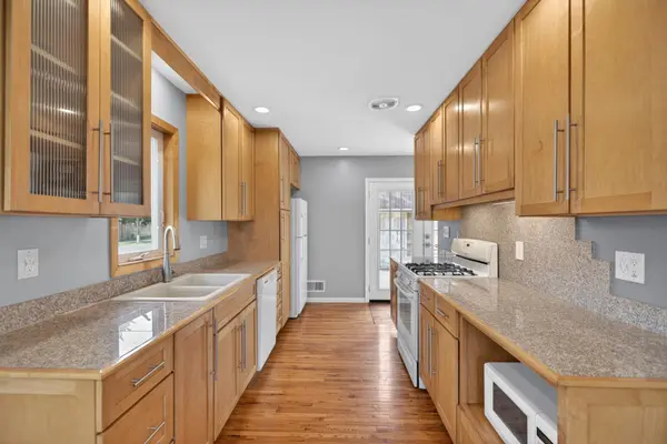 8801 Chicago AVE S, Bloomington, MN 55420