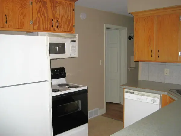 823 Elm ST, Hudson, WI 54016