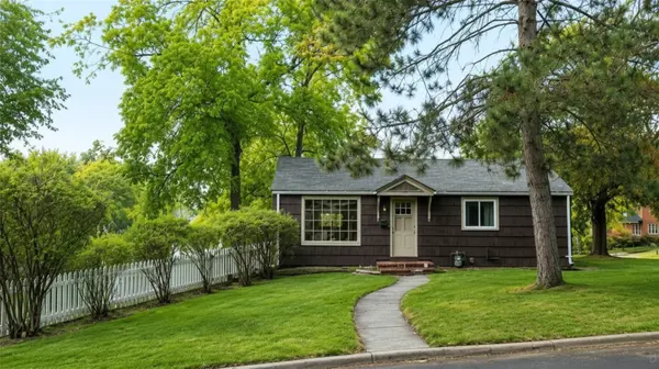 823 Elm ST, Hudson, WI 54016