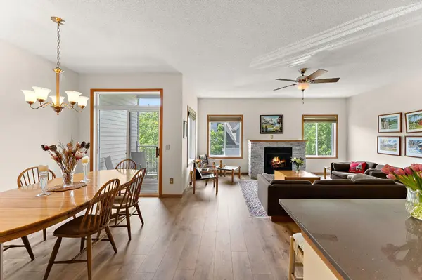 3674 Abercrombie LN, Stillwater, MN 55082