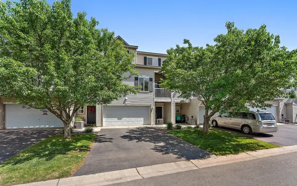 3674 Abercrombie LN, Stillwater, MN 55082