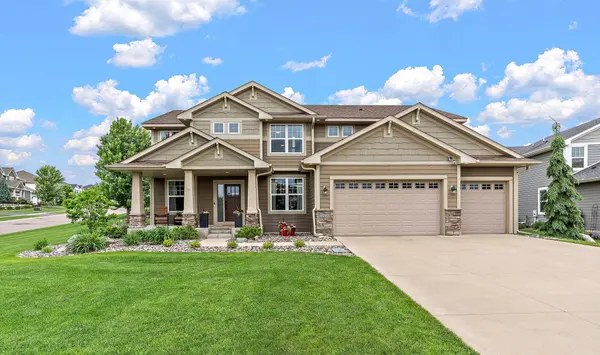 19320 Hudson CT, Lakeville, MN 55044