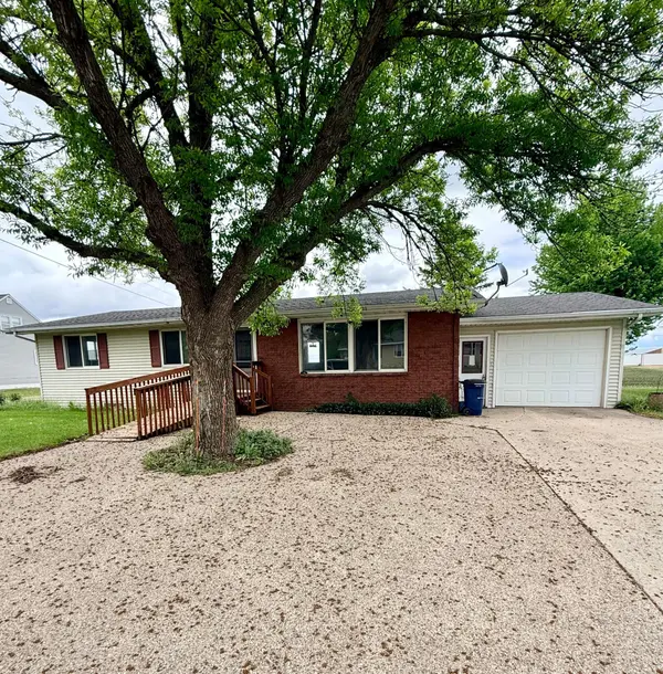 207 N Main ST, Saint Leo, MN 56264