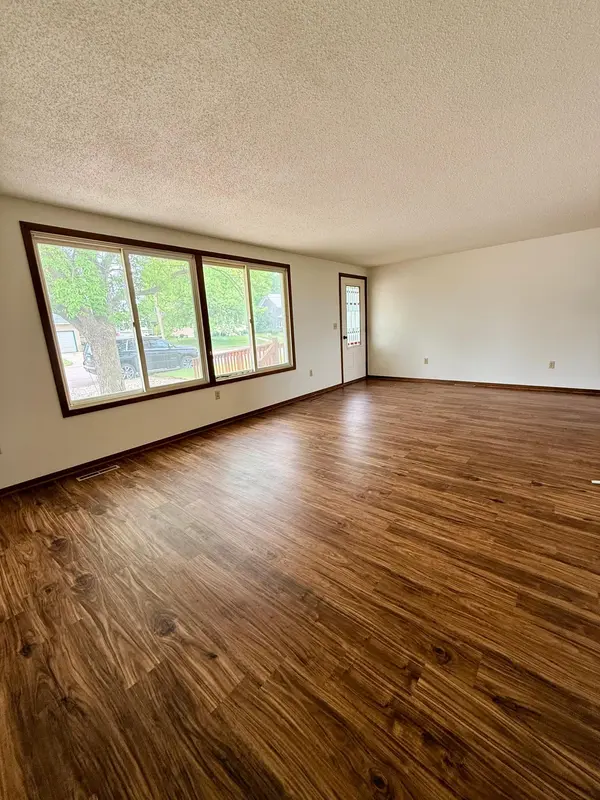 207 N Main ST, Saint Leo, MN 56264