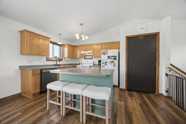 14931 Mary Beth LN, Little Falls, MN 56345