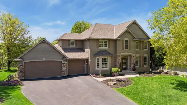 1981 Topaz DR,  Chanhassen,  MN 55317