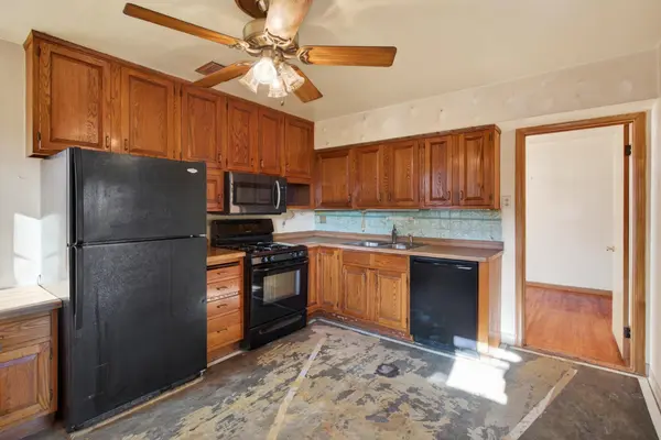 1502 Sherren AVE E, Maplewood, MN 55109