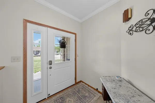 801 Grandview CT SE, Stewartville, MN 55976