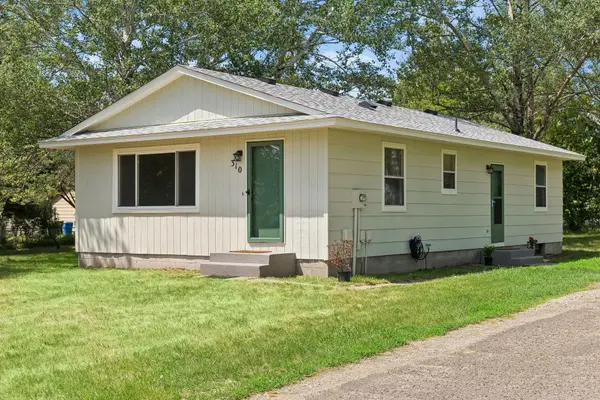 310 18th AVE SE, Cambridge, MN 55008