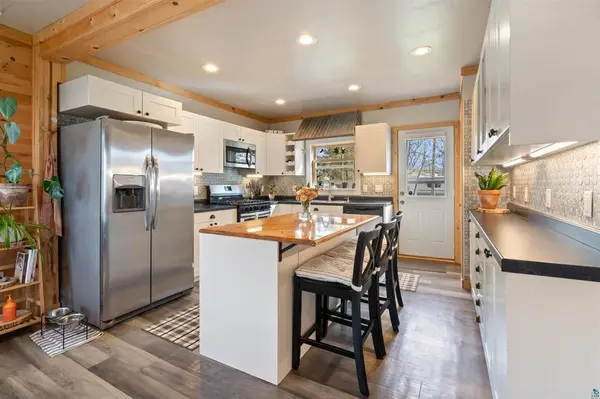 1815 E 12th ST, Superior, WI 54880