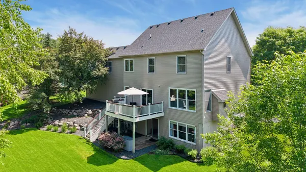 6287 Juneau LN N, Maple Grove, MN 55311