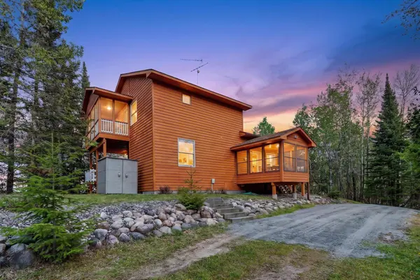 51446 Pine Point RD, Bigfork, MN 56628
