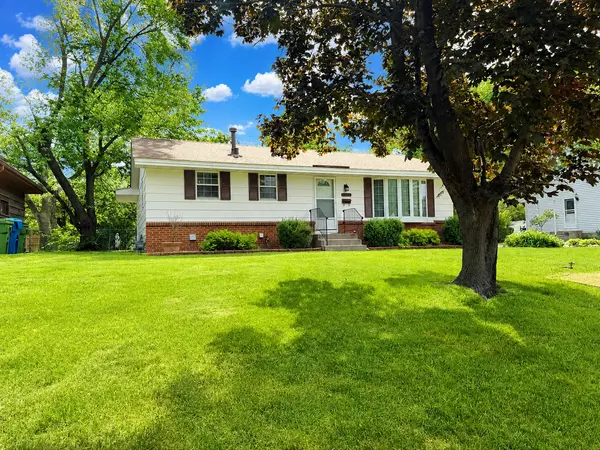 5917 5th ST NE, Fridley, MN 55432