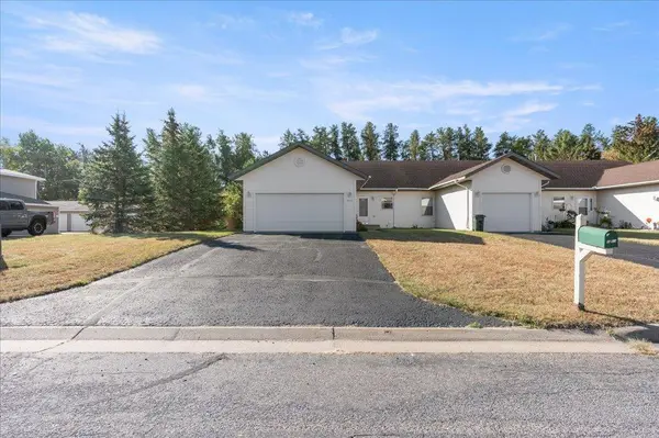 2401 Hillcrest DR, Brainerd, MN 56401