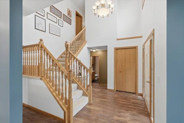 217 Meadow Sweet PL, Watertown, MN 55388