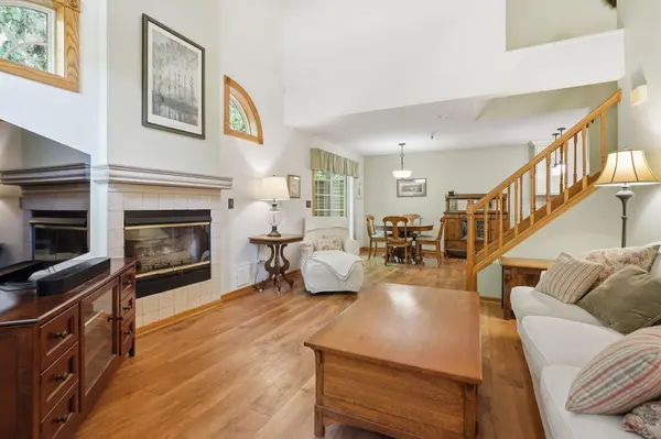 18091 Settlers WAY, Eden Prairie, MN 55347