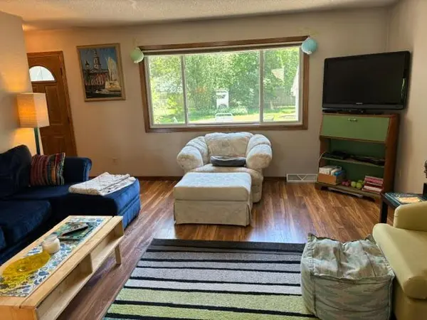 706 Roosevelt ST, River Falls, WI 54022