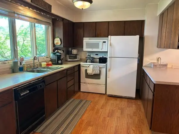 706 Roosevelt ST, River Falls, WI 54022