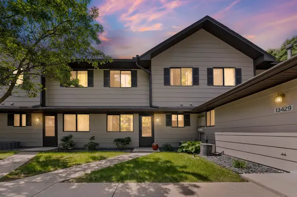 13417 Zenith LN, Eden Prairie, MN 55346