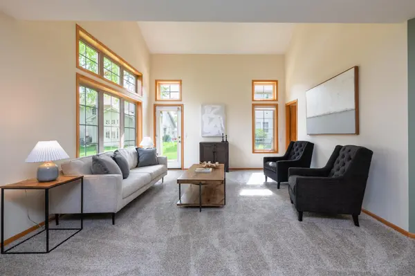 2986 Frattalone LN, Little Canada, MN 55117
